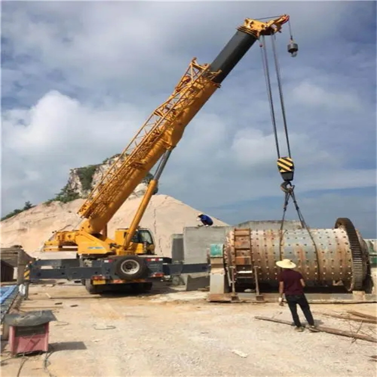 纳溪吊车的运输费用是否包含在租赁费用中