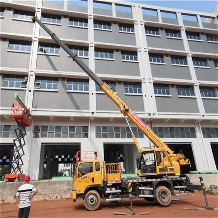 纳溪高楼层玻璃吊装